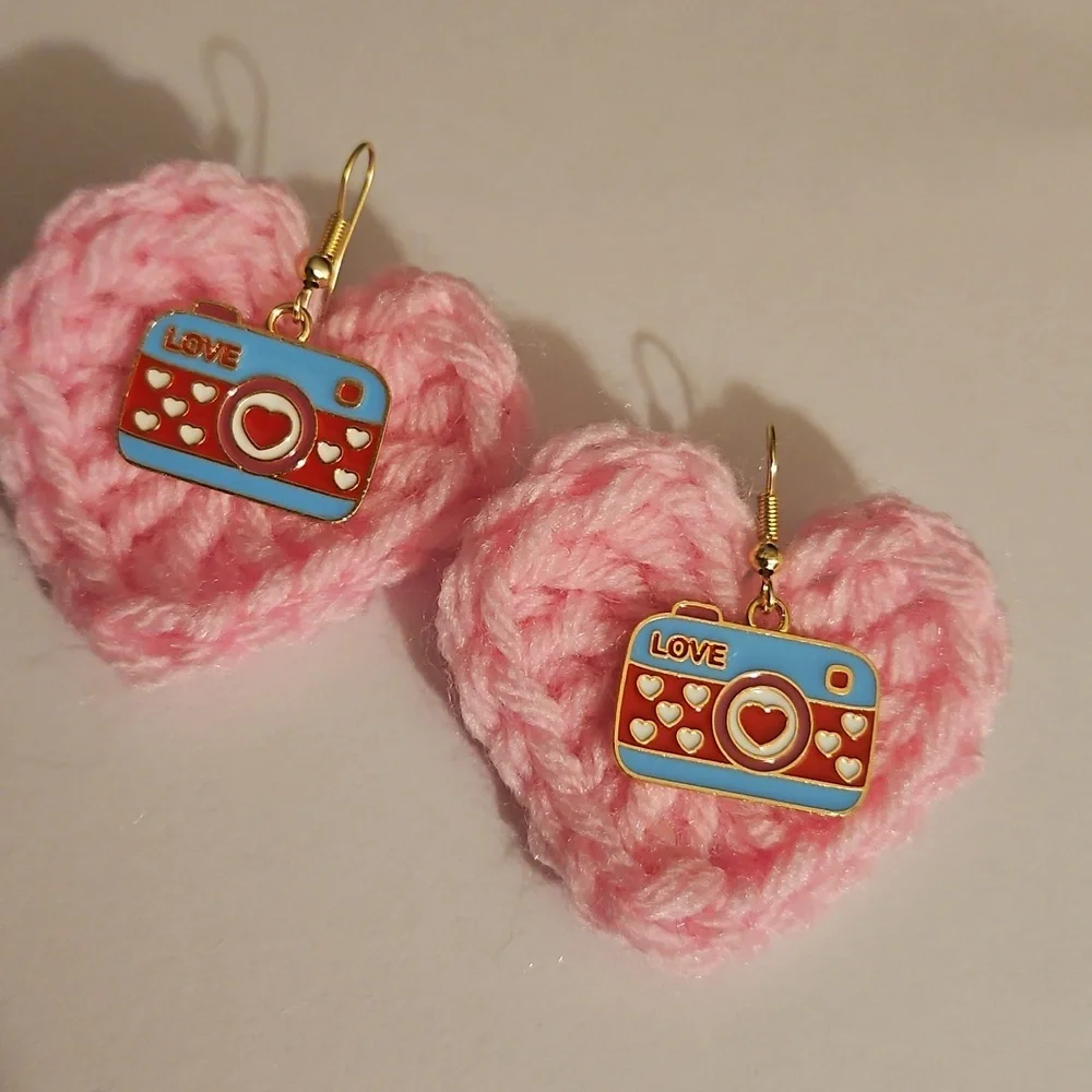 Handmade Crochet Acrylic Pink Heart Camera Earrings Charm Dangling Earrings